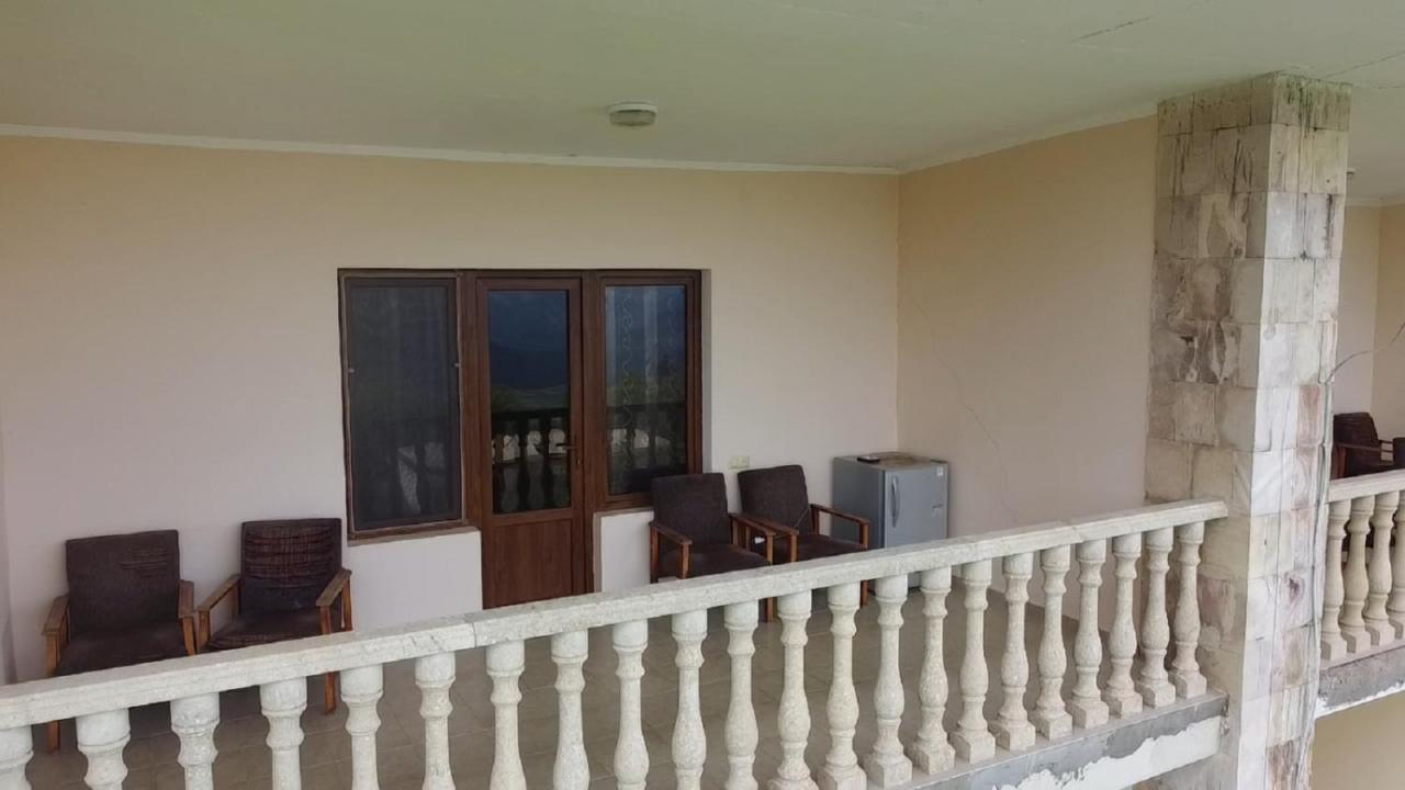 Odzun Hotel Алаверди Екстериор снимка