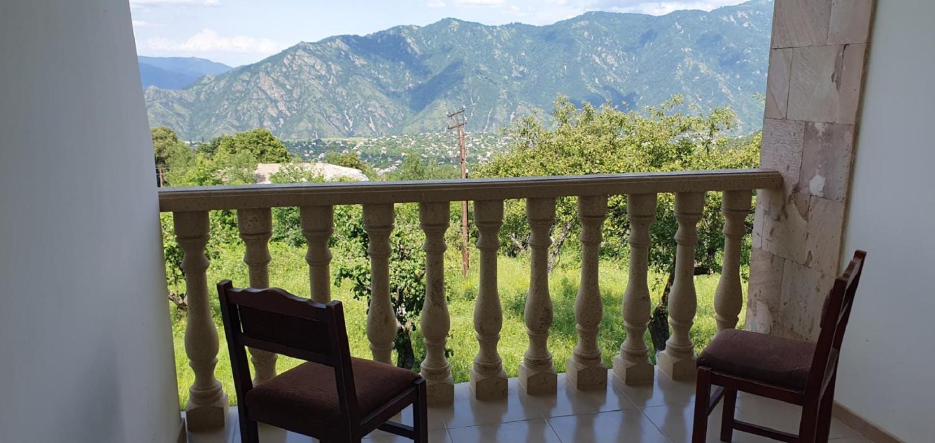 Odzun Hotel Алаверди Екстериор снимка